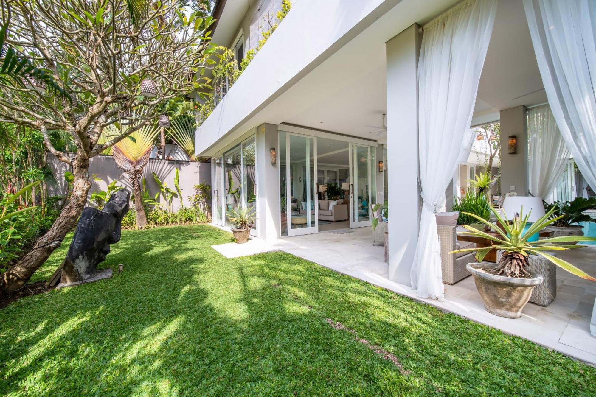 Villa Sunsara 4 - Enchanting 4Br Villa In A Great Location Canggu Eksteriør bilde